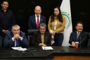 Filename=EUM20251118POL22.JPG
Filesize=905KiB
Dimensions=2048x1365
Date added=Nov 18, 2025 EUM20251118POL22.JPG